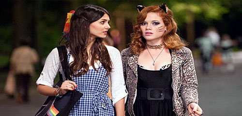 Do these two really look like social pariahs to you?