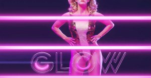 Glow S01